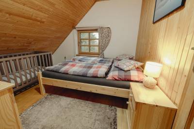 Spálňa s manželskou posteľou, Chata Richtárka - Oravská priehrada, Námestovo
