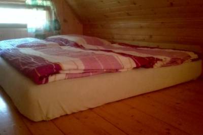 Trojlôžková chatka - spálňa s manželskou posteľou, Chaty Dagmar, Liptovský Mikuláš