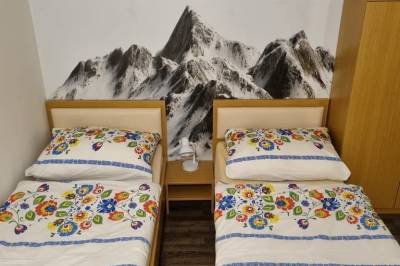Spálňa s 1-lôžkovými posteľami, Chata Chopok, Bystrá