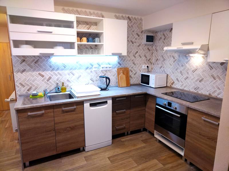 Plne vybavená kuchyňa, Hronec U Petra dvojizbový byt, Hronec