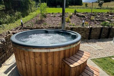 Kúpacia kaďa, Chata pod Cigerníkom, Matiašovce