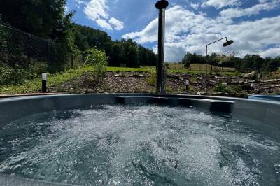 Kúpacia kaďa, Chata pod Cigerníkom, Matiašovce