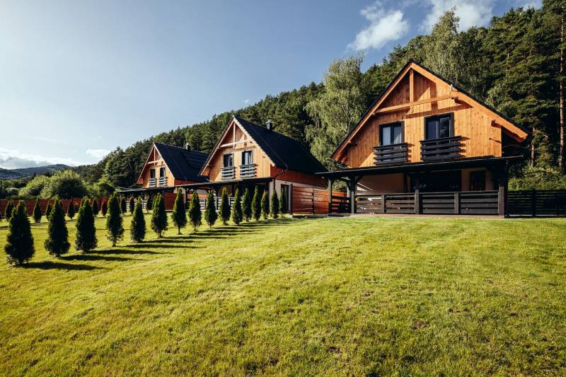 Exteriér ubytovania vo Valči, Chaty ForRest, Valča