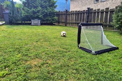 Chata pri Kaštieli Longevity Nature Retreat, Necpaly