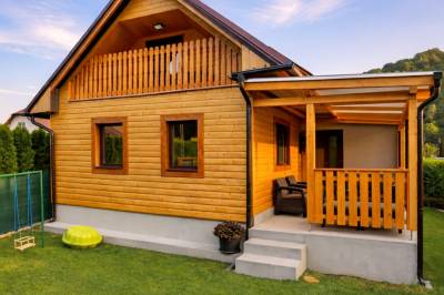 Chata pri Kaštieli Longevity Nature Retreat, Necpaly