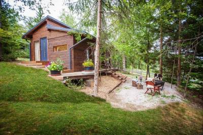 Terasa s ohniskom a sedením, Chata Glianka 3, Brezno