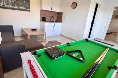 Billiard, Chata pod Horou - Nová Baňa, Nová Baňa