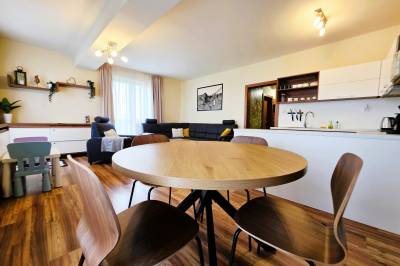 Priestranný apartmán 65 m², Apartmán TRAVEL Veľká Lomnica, Veľká Lomnica