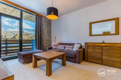 Obývacia časť s pohodlným rozkladacím gaučom, TATRA SUITES, Vila Himalaya - Junior suite 102, Vysoké Tatry