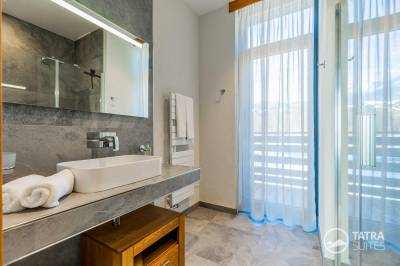 Kúpeľňa so sprchovacím kútom, TATRA SUITES, Vila Himalaya - Family suite 101, Vysoké Tatry