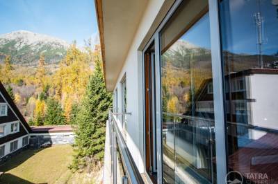 Balkón s výhľadom, TATRA SUITES - Luxury Studio A304, Vysoké Tatry