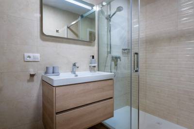 Kúpeľňa so sprchovým kútom, AC Štúdio Maša Armeria Residence, Vysoké Tatry