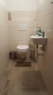 Samostatná toaleta, Chata v Bobroveckej doline, Bobrovec