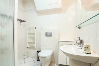 Apartmán s 1 miestnosťou -  kúpeľňa so sprchovacím kútom a toaletou, Apartmánový dom Fatrapark s privátnym wellness, Ružomberok