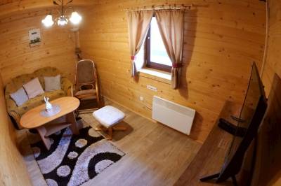 Obývačka so sedením, Chata Cynthia, Bukovina