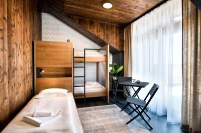 3-lôžková izba s poschodovou posteľou a samostatným lôžkom, Natur Resort - Chata Natura, Veľká Lomnica