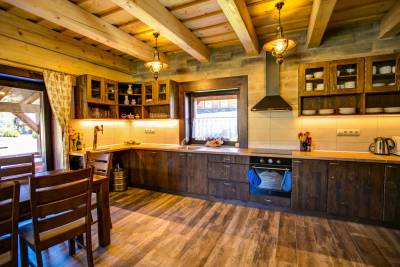 Plne vybavená kuchyňa s jedálenským sedením, Drevenica pod Sitieňom 2, Lazisko