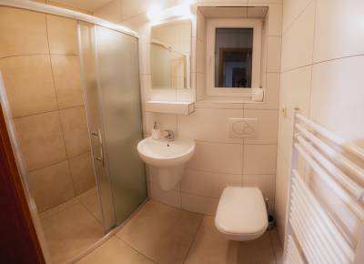 Štúdiový apartmán pre 2 osoby - kúpeľňa so sprchovacím kútom a toaletou, Apartmány Roháčik, Zuberec