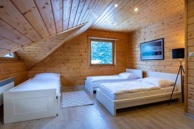Spálňa s 3 samostatnými posteľami, Chalet Tatras, Pribylina