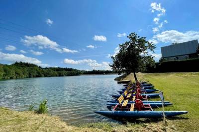 Okolie ubytovanie ponúka množstvo možností na oddych, Karavan Relax pri jazere, Štiavnické Bane
