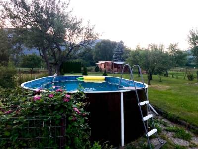 Bazén na záhrade, Bungalov v srdci Liptova, Liptovské Matiašovce
