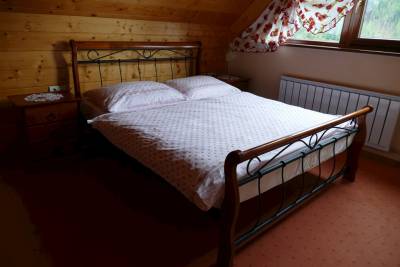 Spálňa s manželskou posteľou, Chata Šafran Jánska dolina 2054, Liptovský Ján