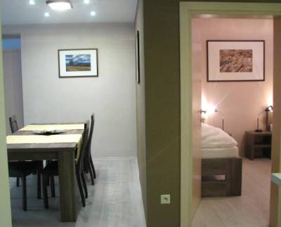Apartmán Janka - jedálenské sedenie a vstup do spálne, Simply Relax Apartment Resort, Bystrá