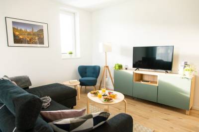 Apartmán Standard - obývačka so sedačkou a LCD TV, Apartmány - Vila Zuberec, Zuberec