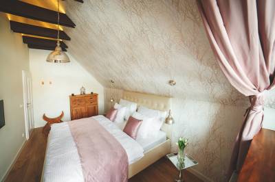 Apartmán Diana - spálňa s manželskou posteľou, Horvát Family Residence*****, Lúčky