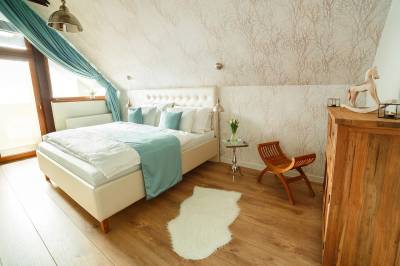 Apartmán Sofia - spálňa s manželskou posteľou, Horvát Family Residence*****, Lúčky