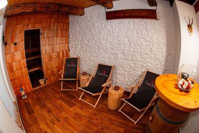 Oddychová miestnosť pri saune, Chalets Dedinky, Dedinky