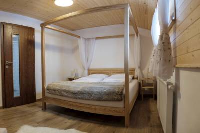 Spálňa s manželskou posteľou, Chata Marguška - u Fera, Oščadnica