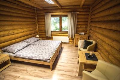 Rodinná izba 1 a 2 - manželská posteľ, Ubytovanie Dobšinská Ľadová Jaskyňa, Stratená
