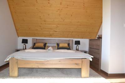 Spálňa s manželskou posteľou, Villa Manatt, Stará Lesná