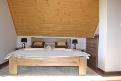 Spálňa s manželskou posteľou, Villa Manatt, Stará Lesná