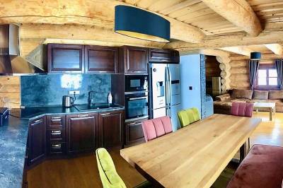 Plne vybavená kuchyňa s jedálenským sedením, Zrub pod Poľanou, Detvianska Huta