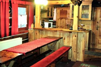 Plne vybavená kuchyňa s jedálenským sedením, Originálna drevenica Jezersko 43, Jezersko