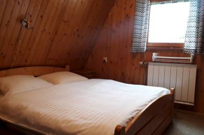 Spálňa s manželskou posteľou, Chata Chládek, Demänovská Dolina