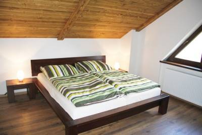 Spálňa s manželskou posteľou, Vila Bella Monte, Ždiar