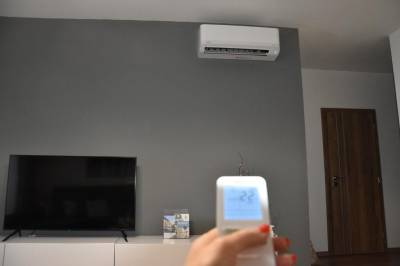 Klimatizácia v obývačke, Luxusný apartmán v centre Nitry - apartmán Halifax, Nitra