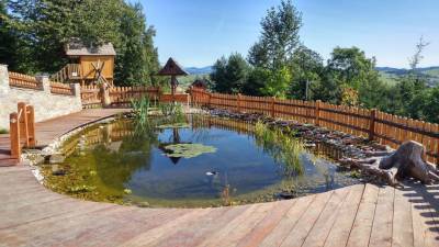 Rybník v záhrade, Chalupa Stará Izba, Novoť