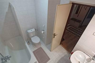 Kúpeľňa s vaňou a toaletou, Vila Šafárik, Vysoké Tatry