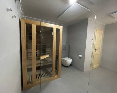 Infrasauna so sprchovacím kútom a toaletou, Drevenica Verbena, Liptovský Mikuláš