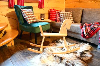 Chalúpka VEĎveďŠAKšak, Nižná Boca