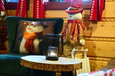 Chalúpka VEĎveďŠAKšak, Nižná Boca