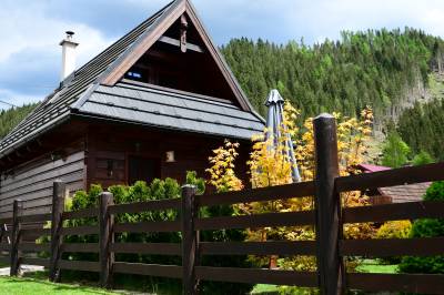 Chalúpka VEĎveďŠAKšak, Nižná Boca