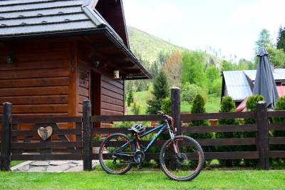 Chalúpka VEĎveďŠAKšak, Nižná Boca