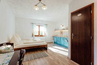 Kuchynka s manželskou posteľou, Miluškina chalúpka, Banská Štiavnica