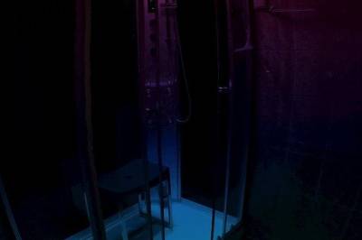 Sprchovací kút v kúpeľni, Chata Javor, Veľká Lomnica