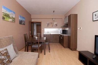 Apartmán Komfort - obývačka prepojená s kuchyňou, APARTMÁNY SILEAS, Veľká Lomnica